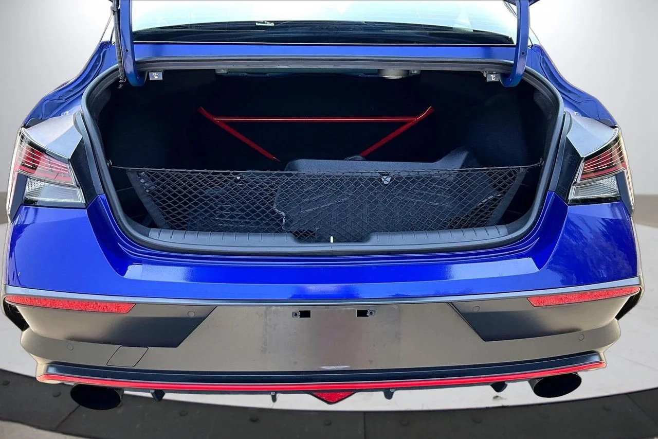 Used 2025 Blue Hyundai Base image 24