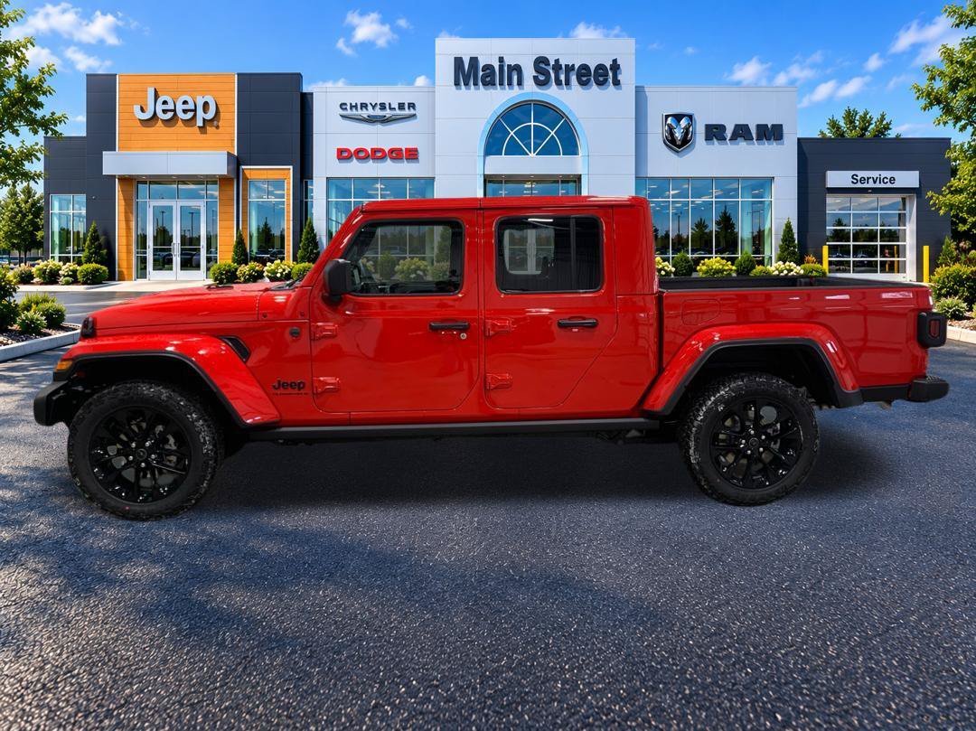 Used 2025 Jeep Gladiator Nighthawk with VIN 1C6PJTAG6SL505512 for sale in Kansas City