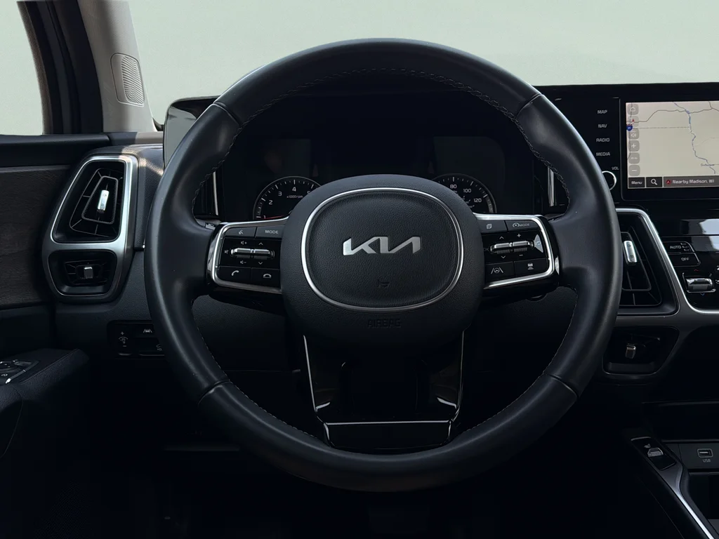 Certified Used 2023 Wolf Gray Kia X-Line EX image 31