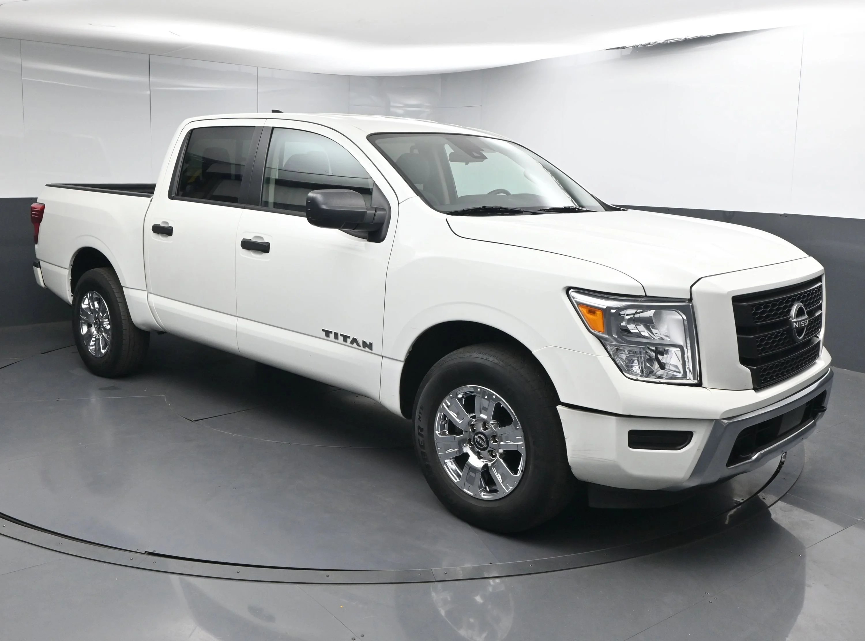 2024 Nissan Titan