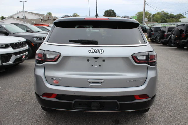 Used 2023 Silver Jeep Limited image 34