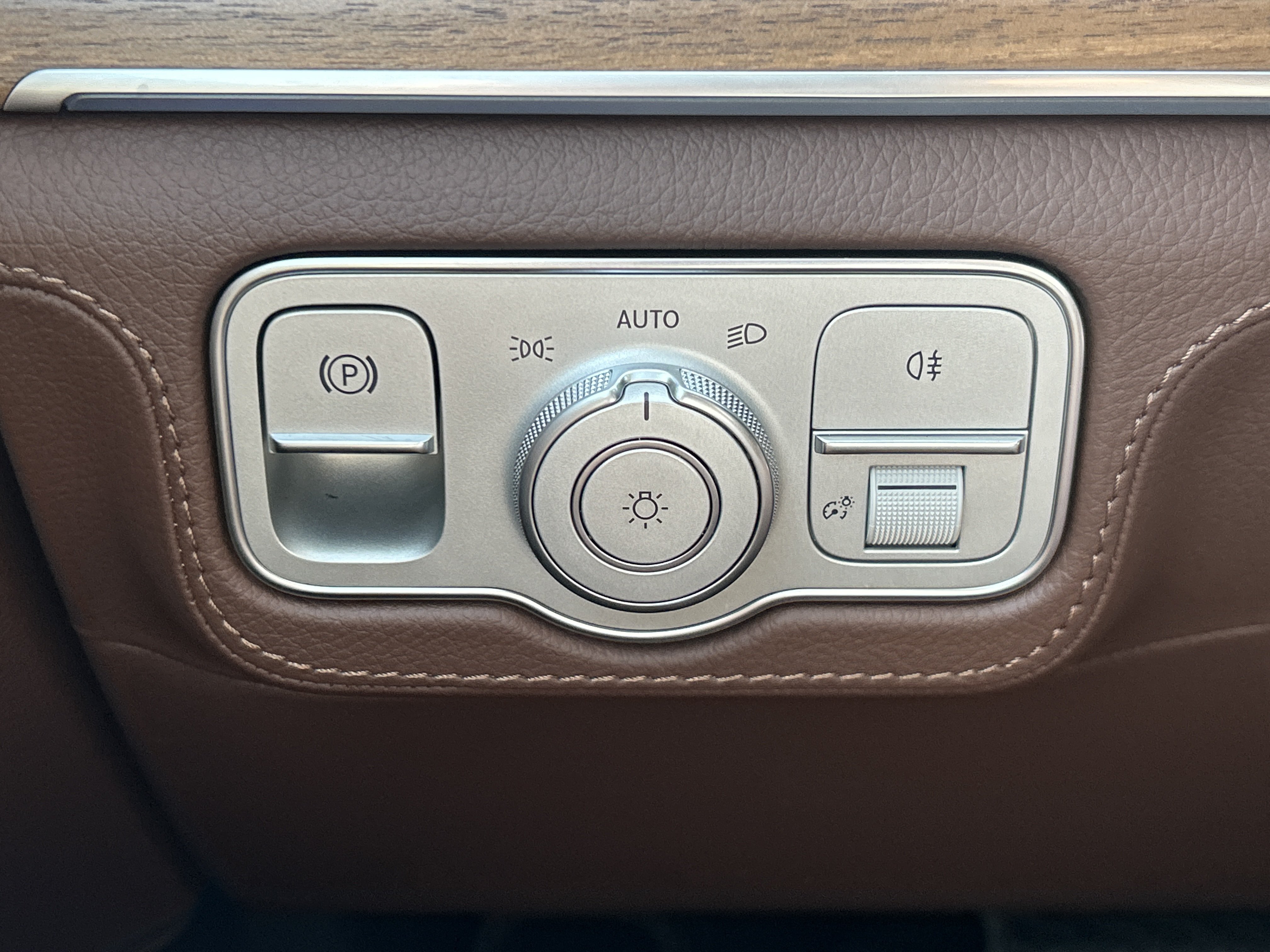 New 2026 MANUFAKTUR Alpine Grey Mercedes-Benz GLE 450 4MATIC® SUV image 21