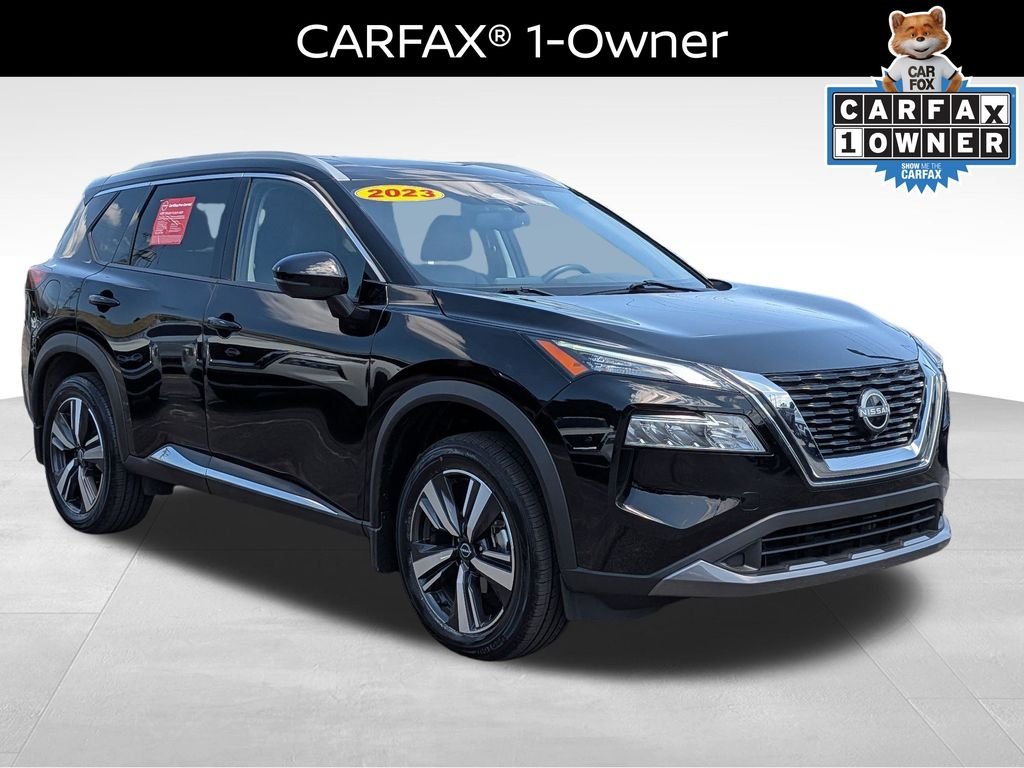 Certified Used 2023 Super Black Nissan SL image 5