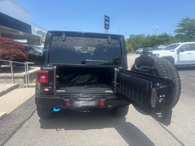Used 2024 Black Jeep High Altitude 4xe image 23