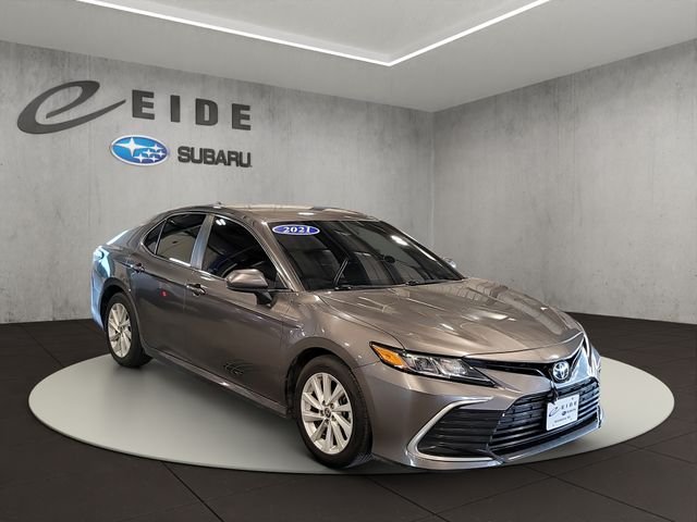 2021 Toyota Camry 2.5 Auto LE's photo