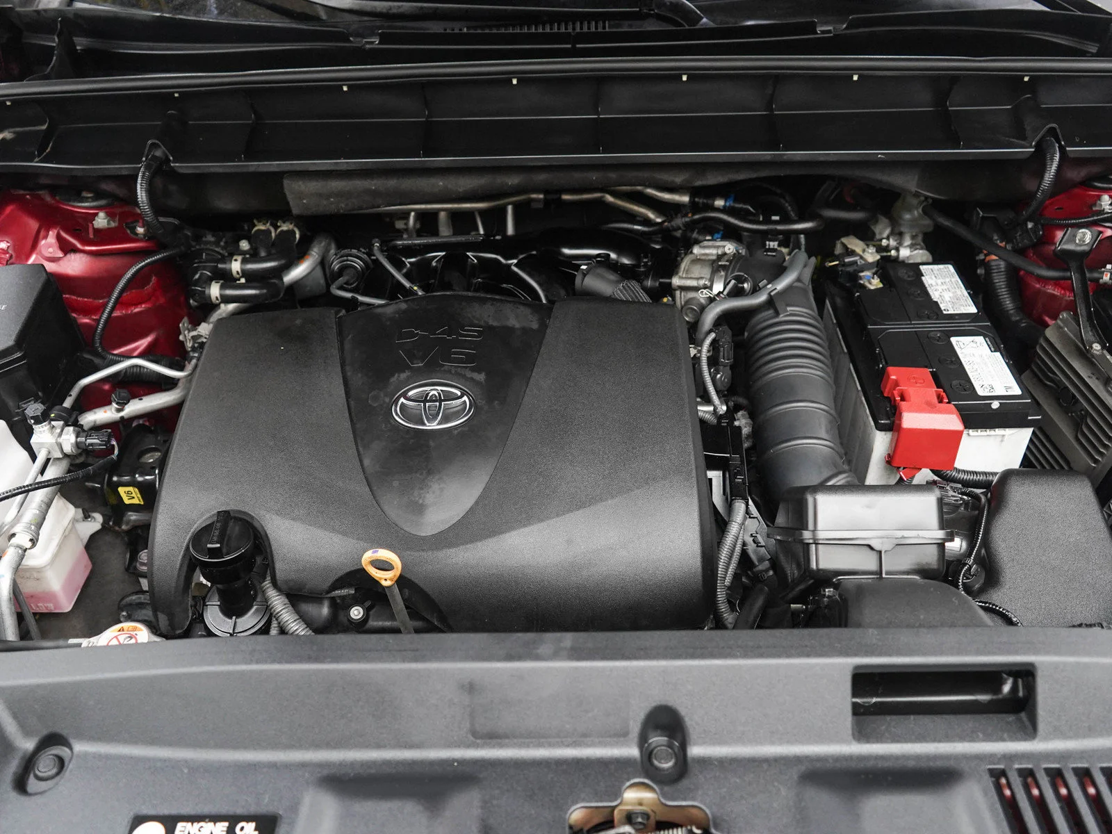 Used 2022 Red Toyota Platinum image 31