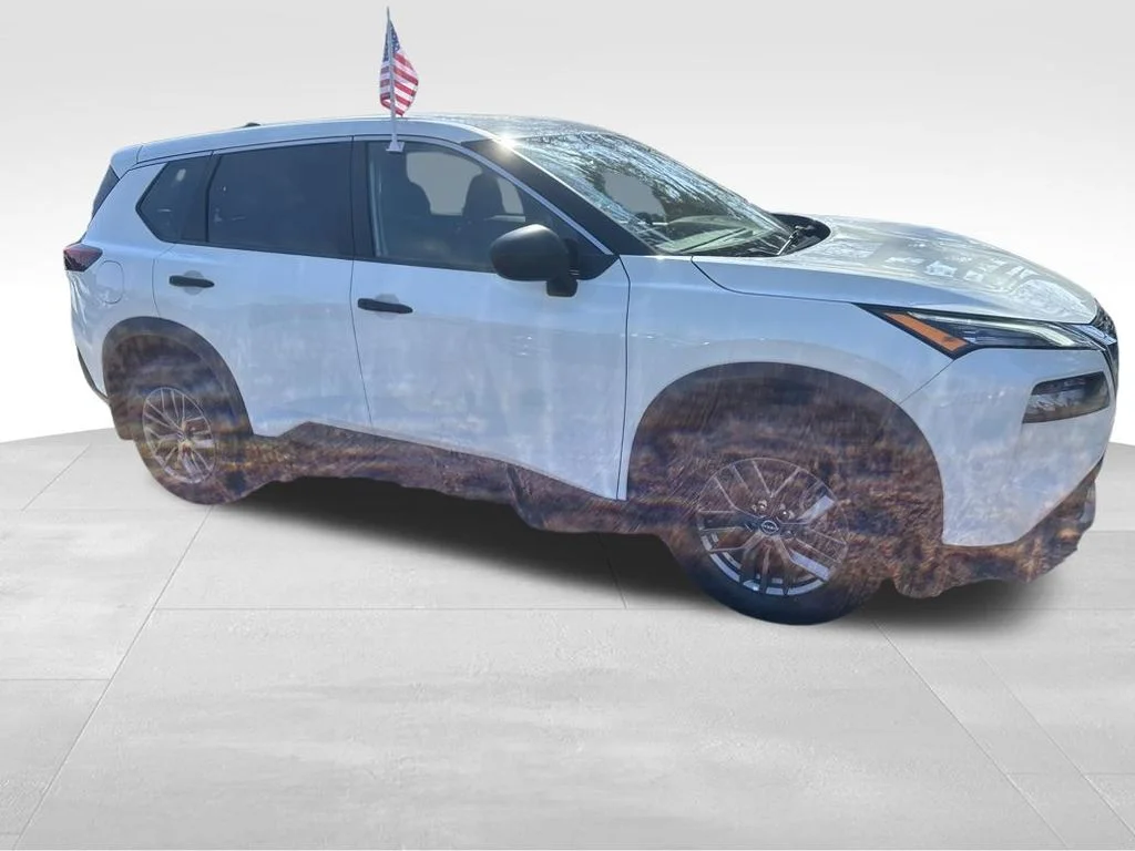 Used 2023 White Nissan S image 28