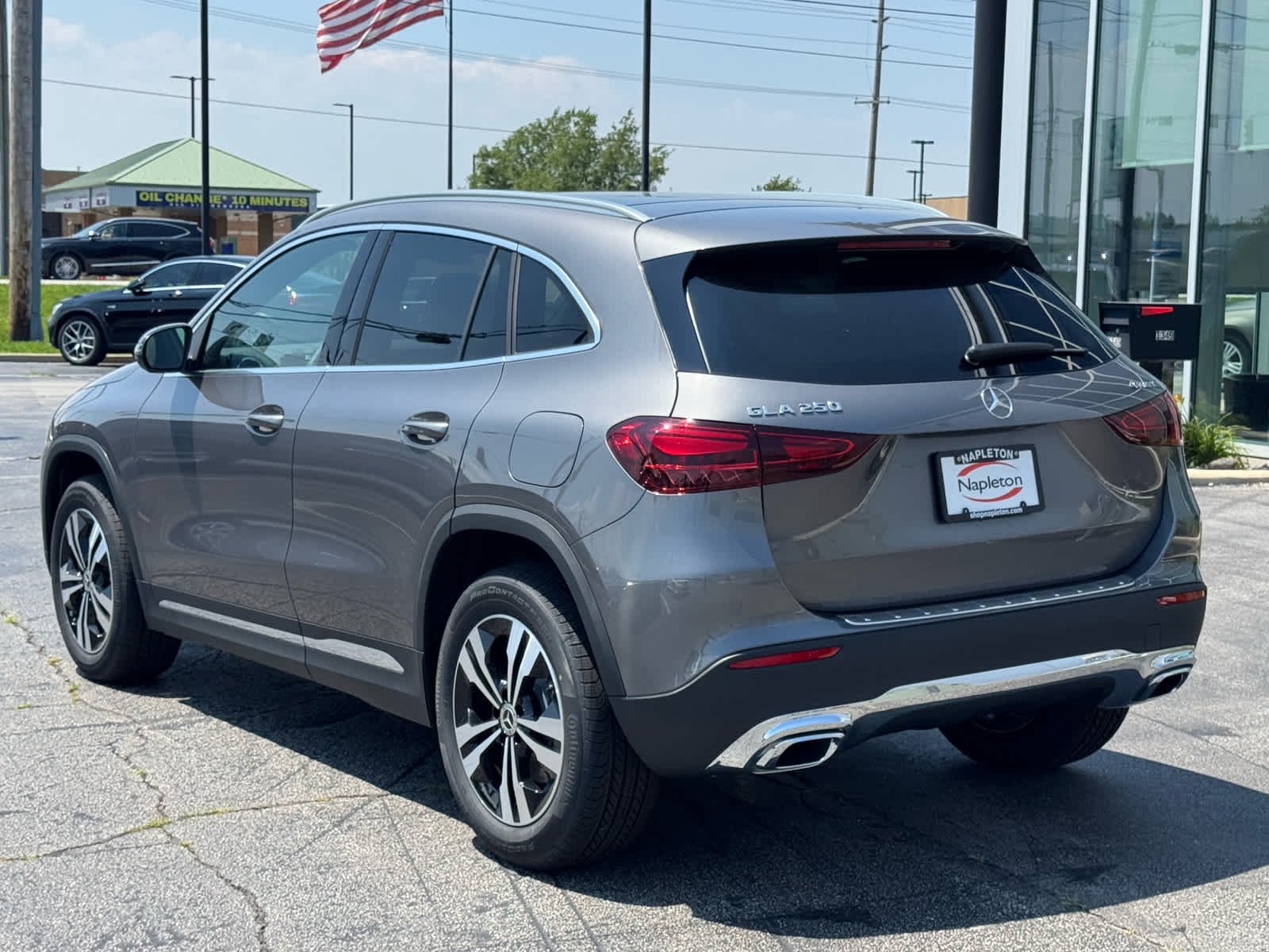 New 2026 Mountain Grey Metallic Mercedes-Benz GLA 250 image 7