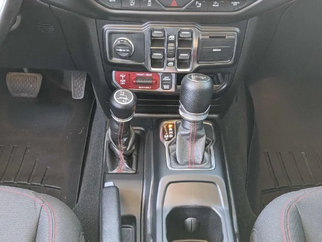 Used 2022 Gray Jeep Unlimited Rubicon image 17