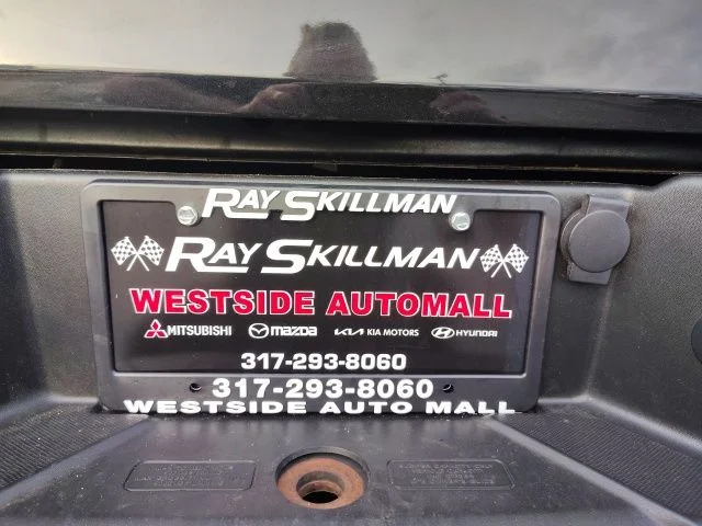Used 2014 Black Ford XLT image 27