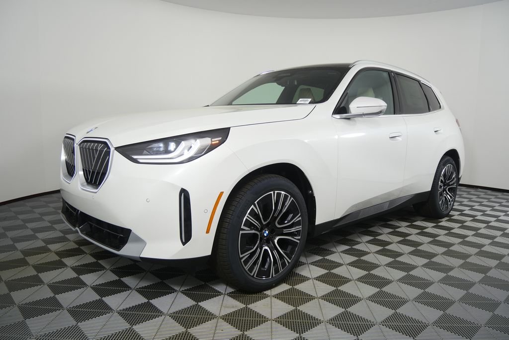 Used 2026 Mineral White Metallic BMW 30 xDrive image 7