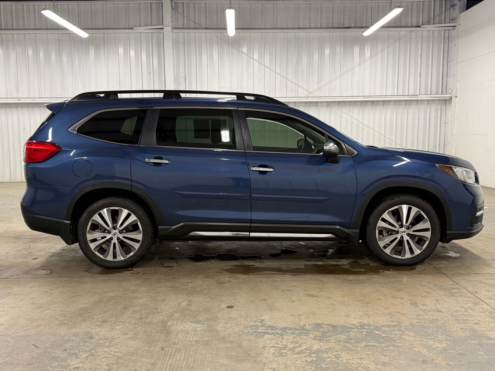 Used 2021 Blue Subaru Touring image 4