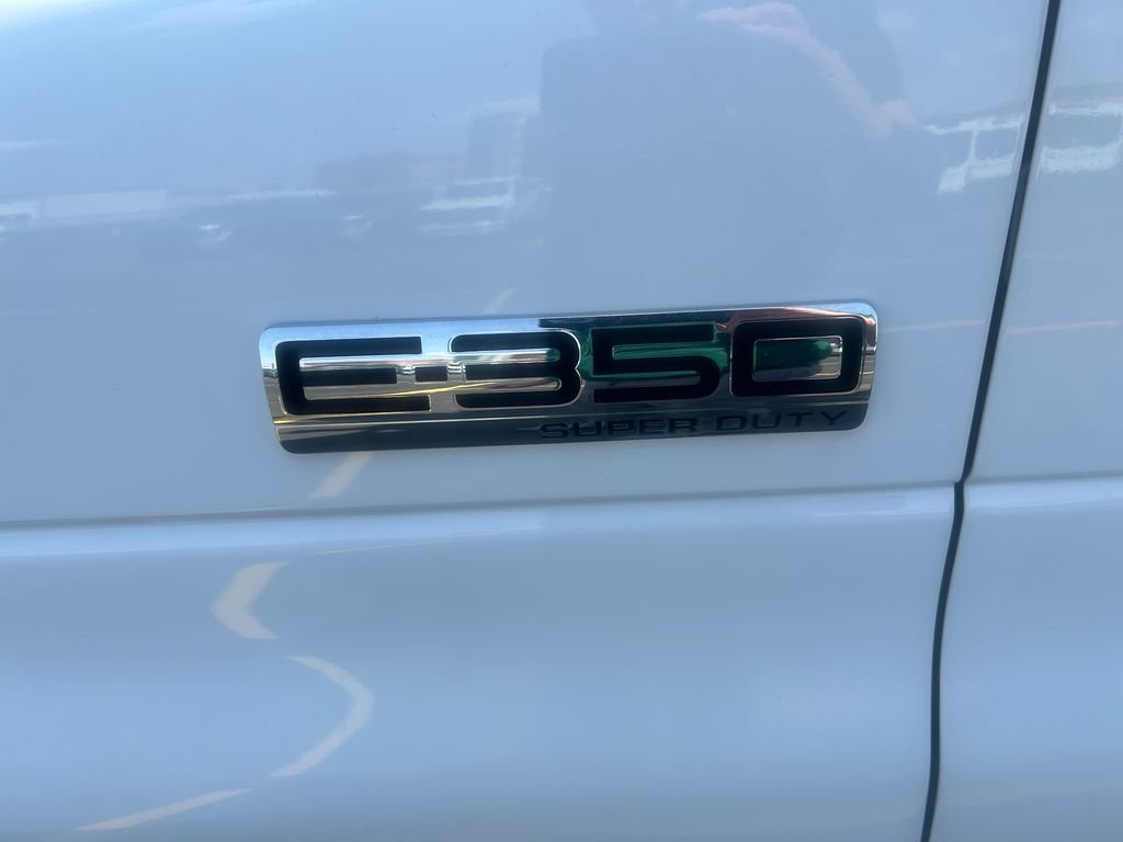 Used 2024 White Ford Base image 7