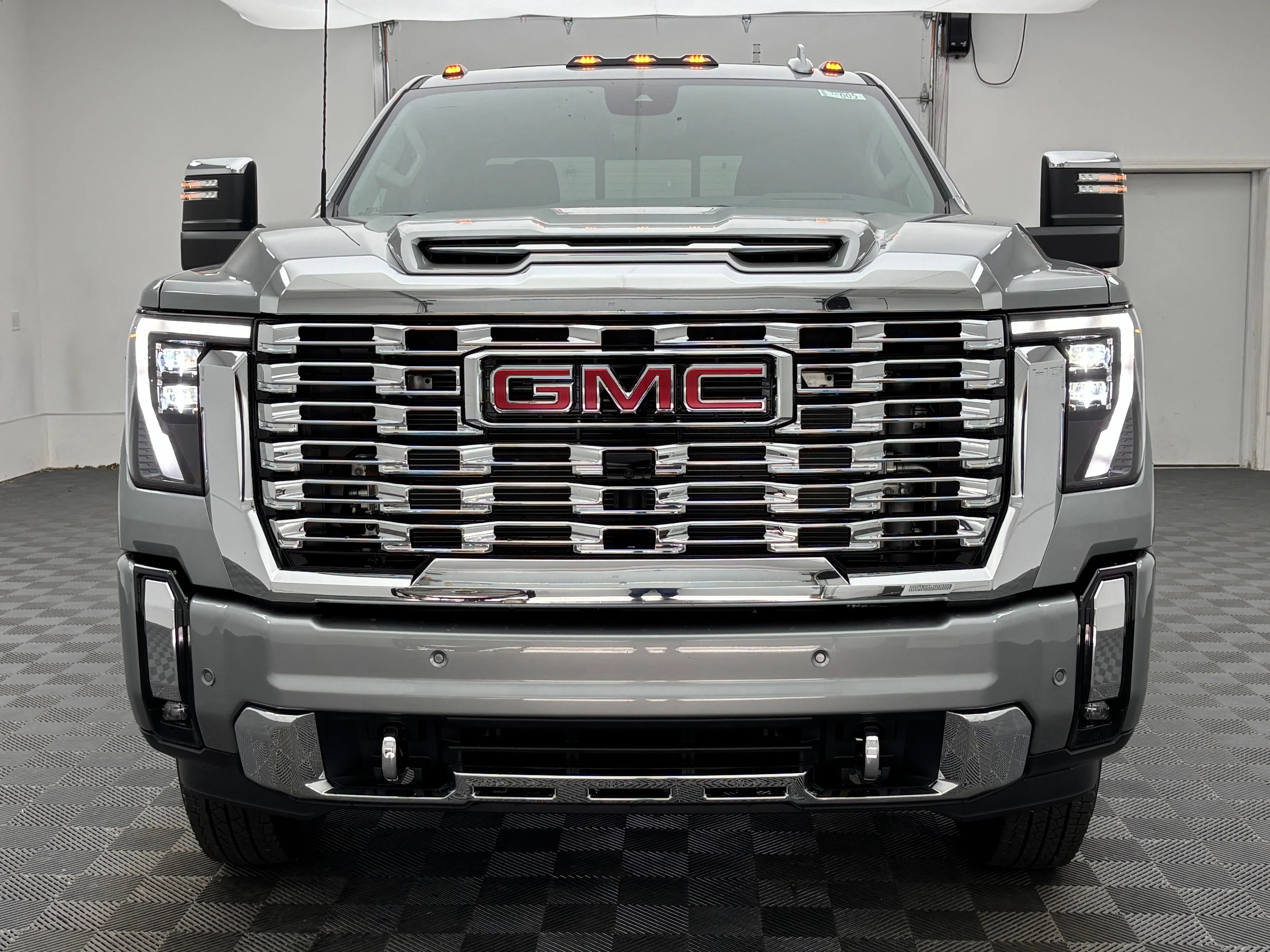 2026 GMC Sierra 3500HD Denali - Photo 16