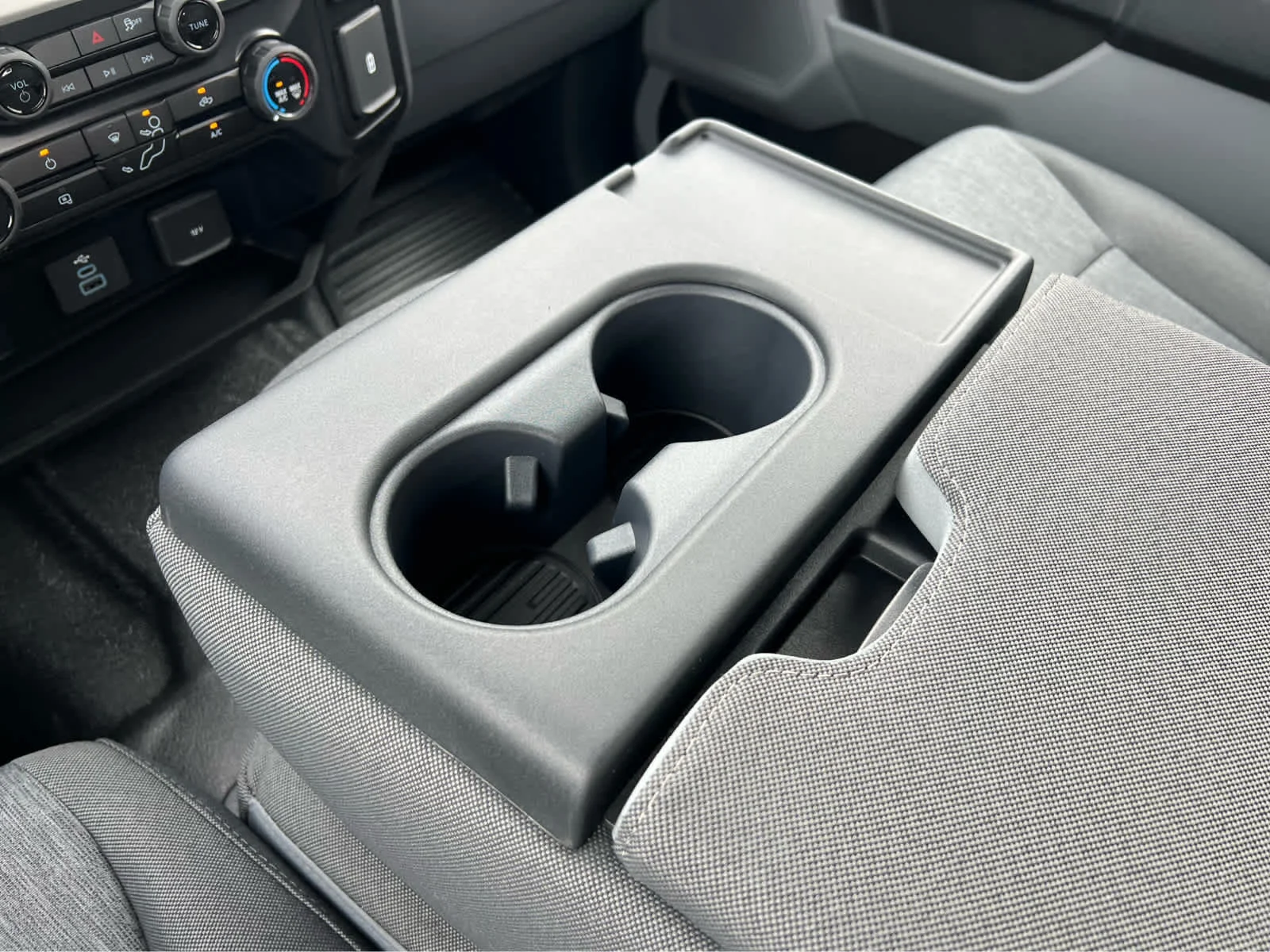 New 2026 Oxford White Ford F-350® XL image 38