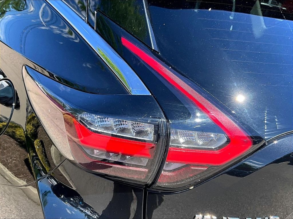 Certified Used 2021 Black Nissan SL image 31
