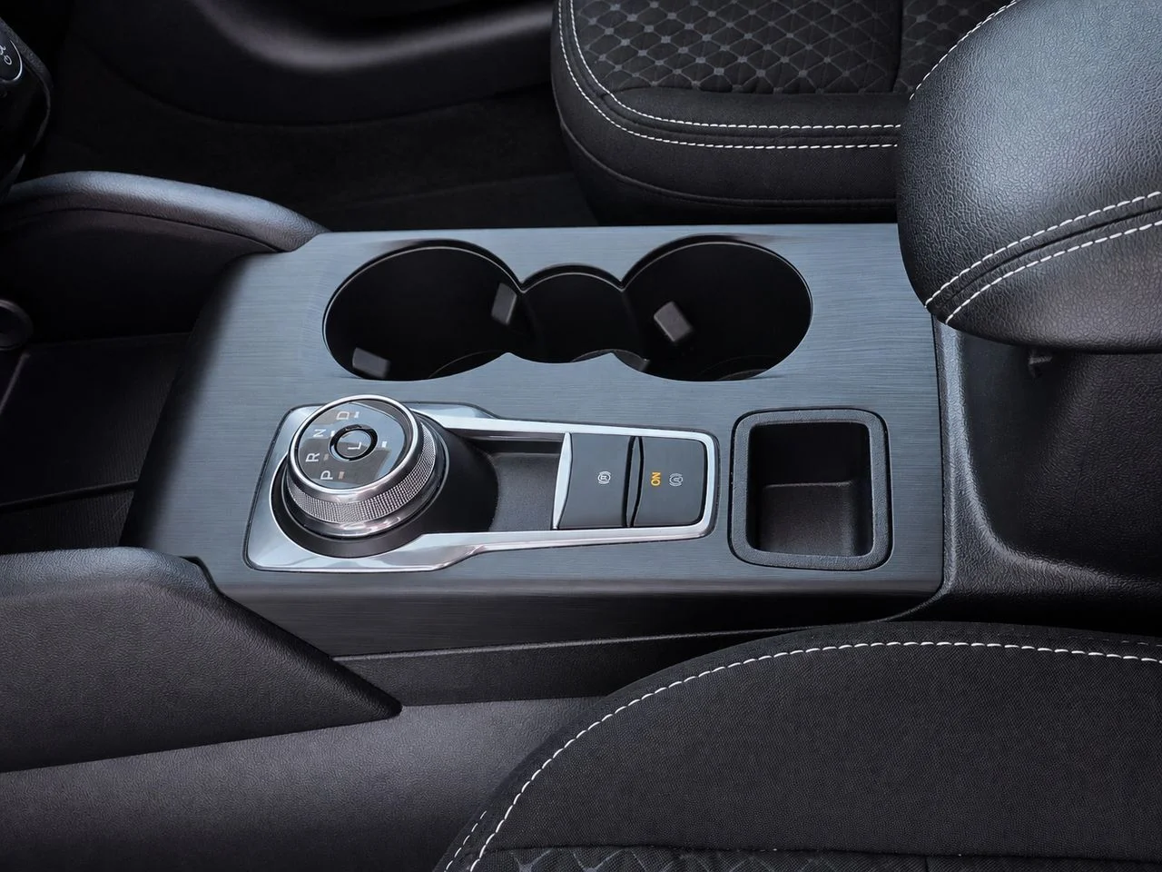 Used 2025 Space Silver Ford Active image 23