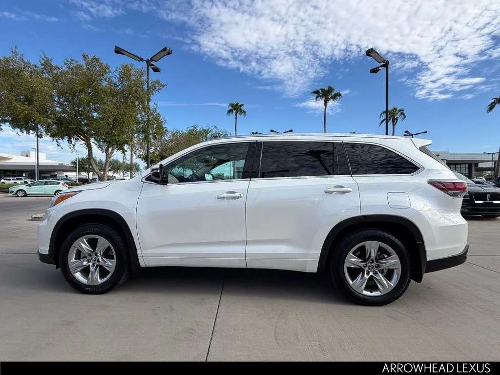 Used 2016 White Toyota Limited image 3