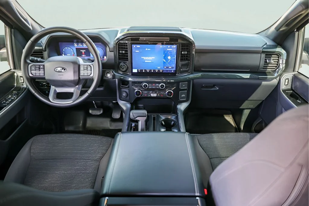 Used 2025 White Ford XLT image 21