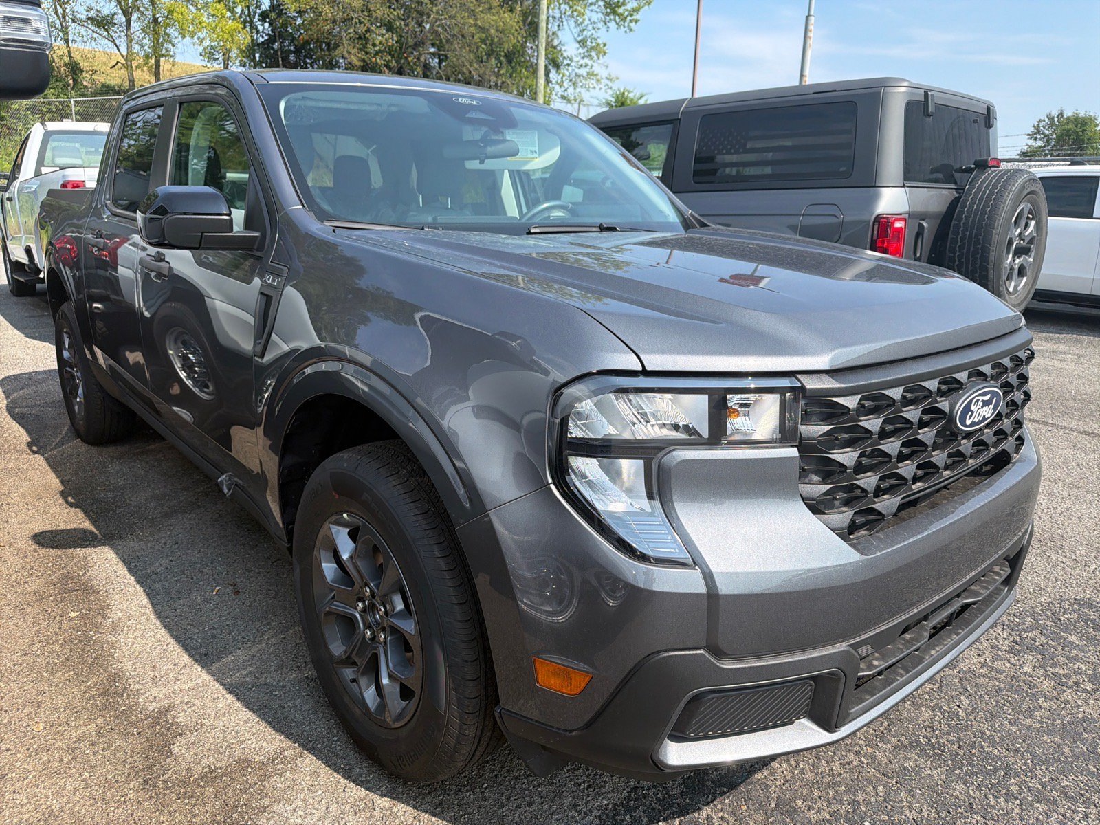 New 2026 Carbonized Gray Metallic Ford XLT image 2