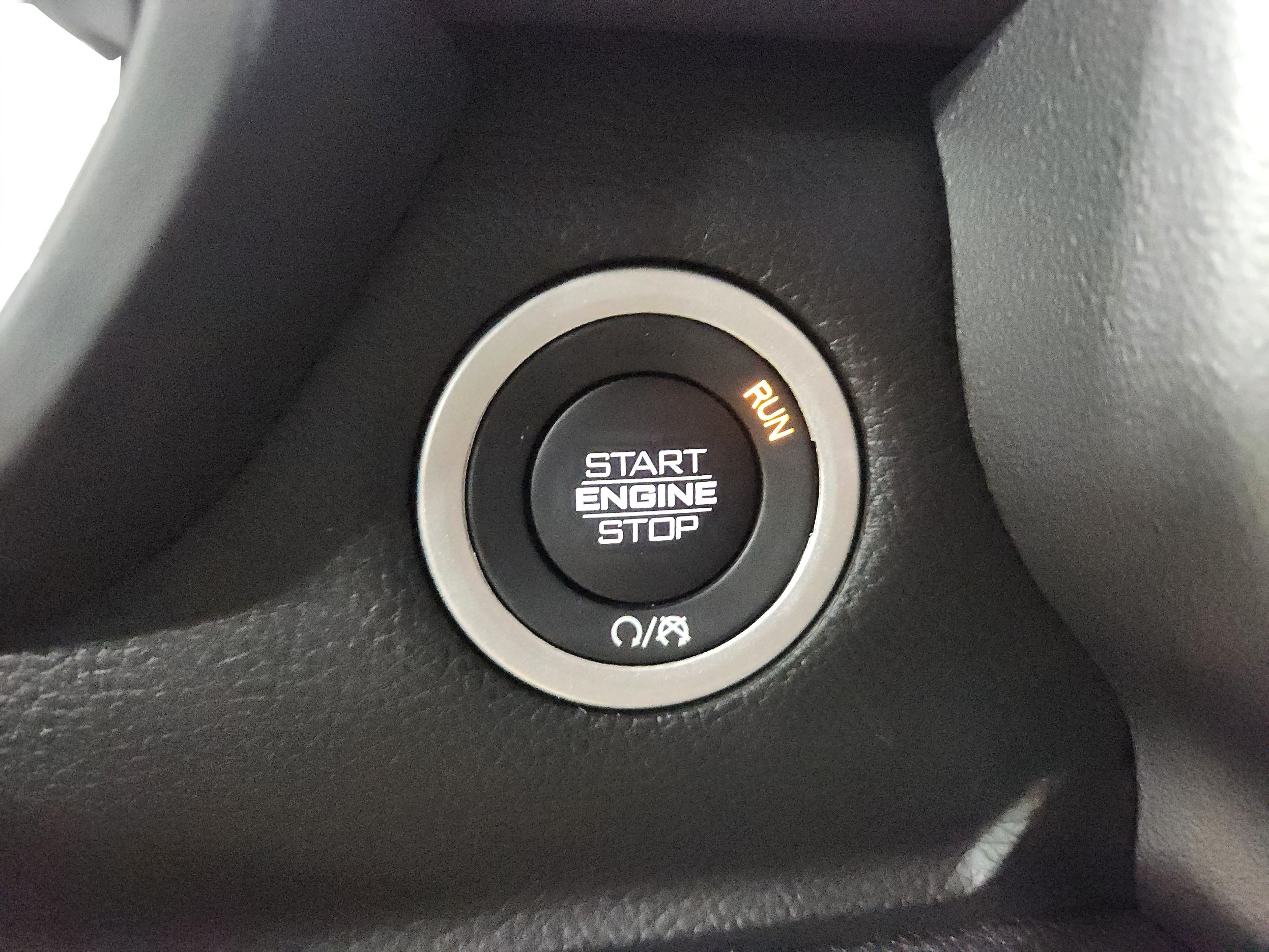 Used 2024 Black Ram Laramie image 29
