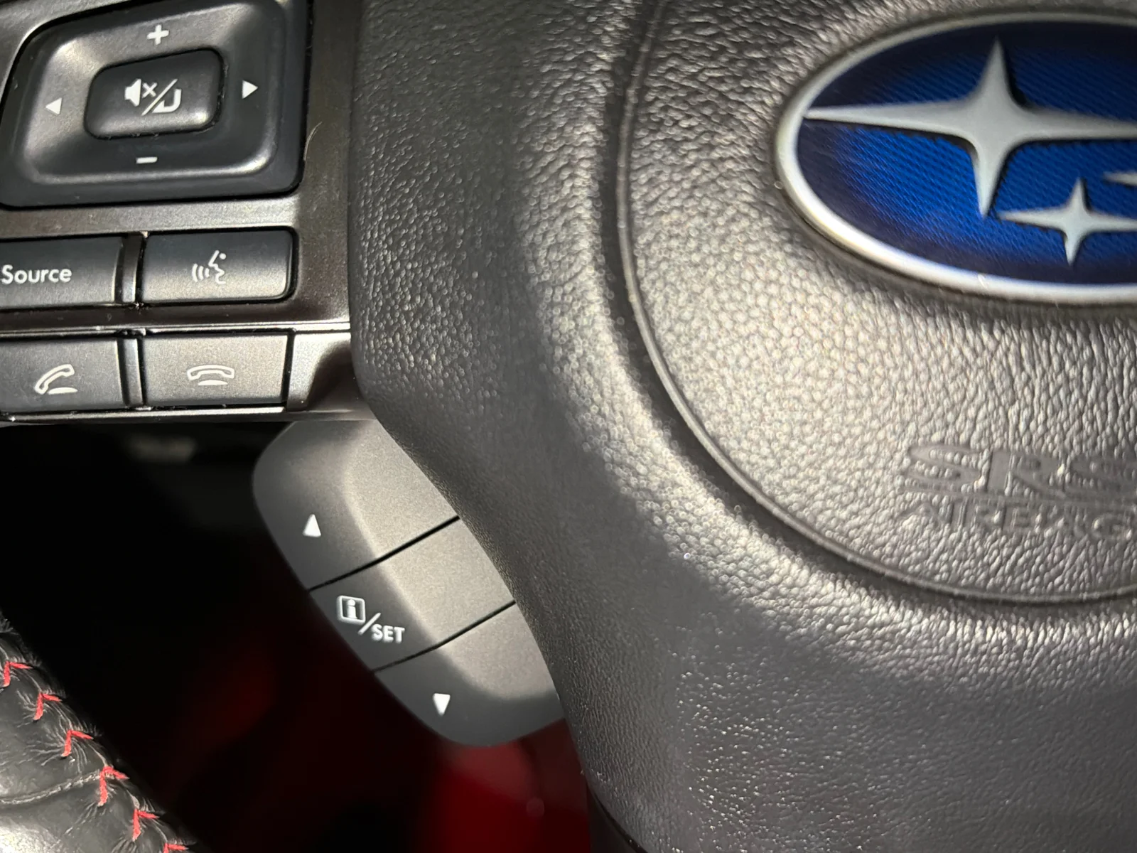 Used 2018 Crystal Black Silica Subaru Premium image 26