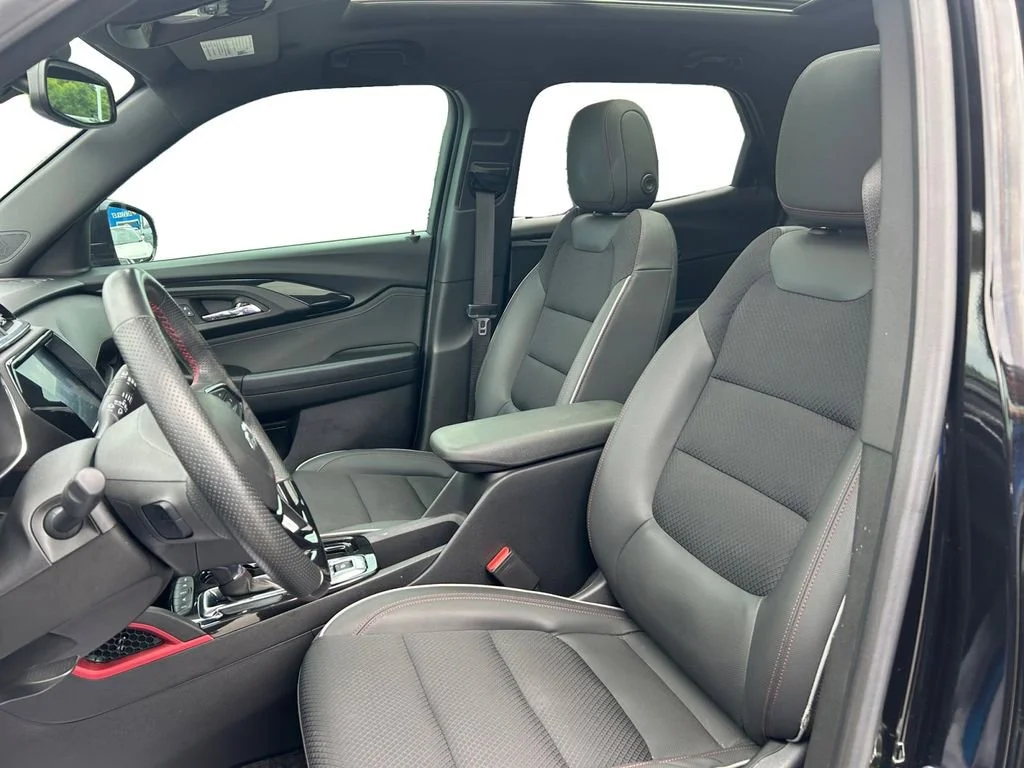 Used 2023 Mosaic Black Metallic Chevrolet RS image 25