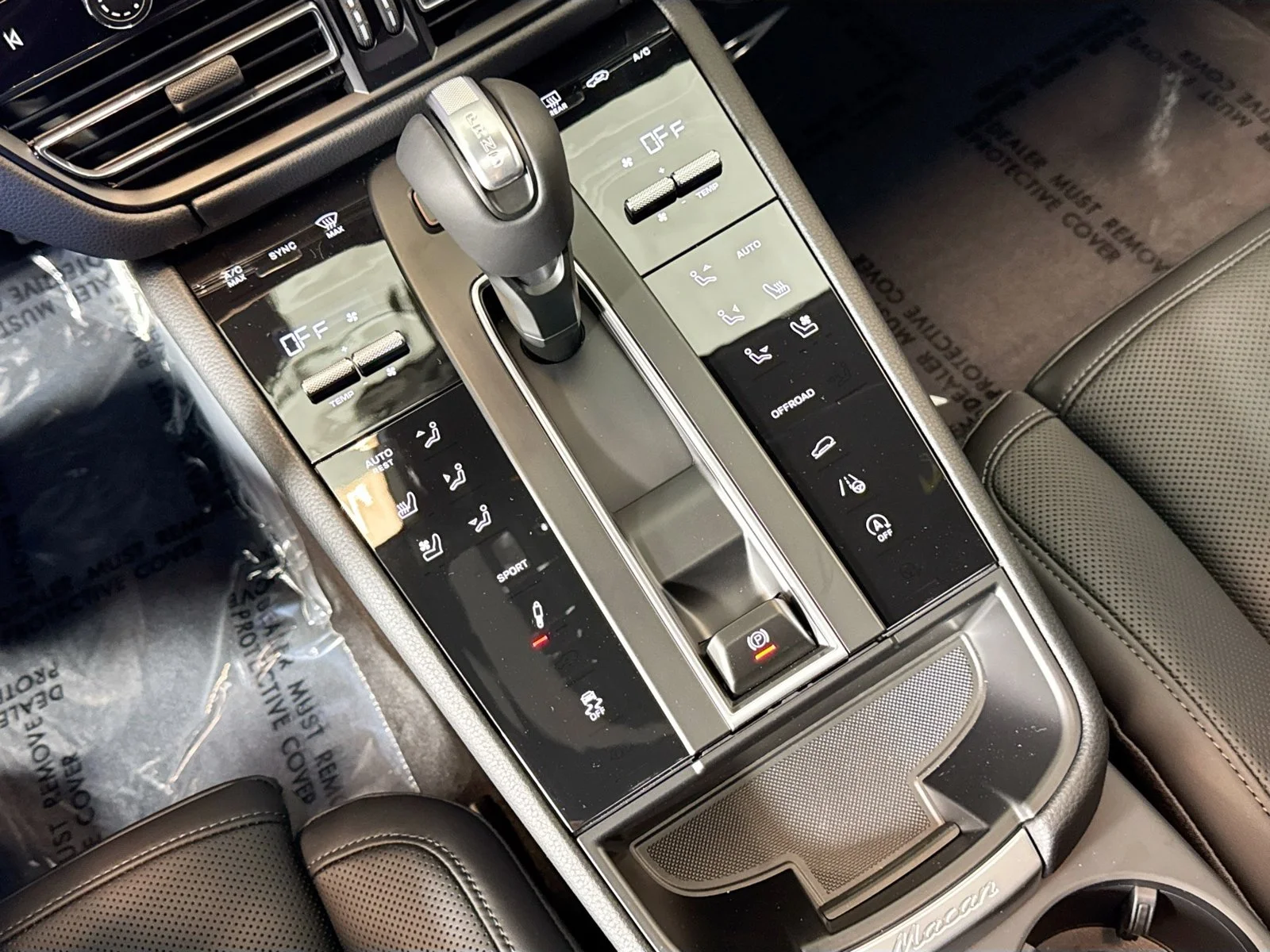 New 2026 Carrara White Metallic Porsche S image 18