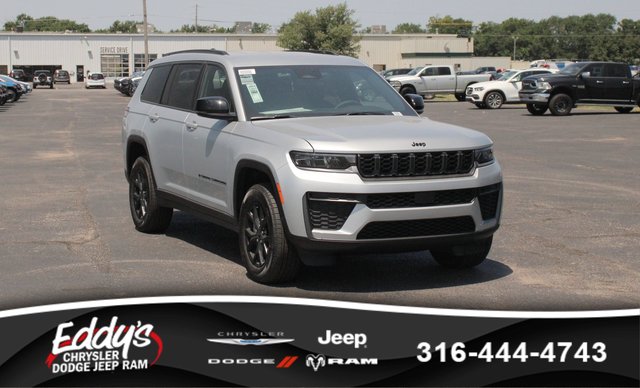 2026 Jeep Grand Cherokee L Laredo Altitude