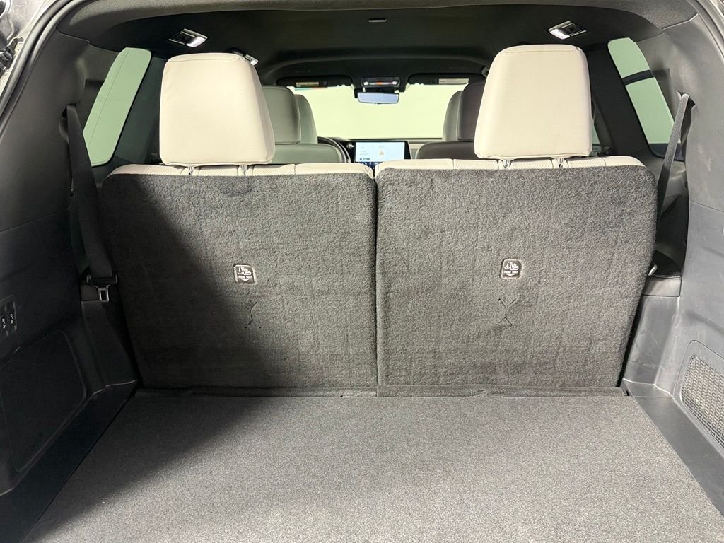 Used 2025 Gray Lexus 550h+ Luxury image 30