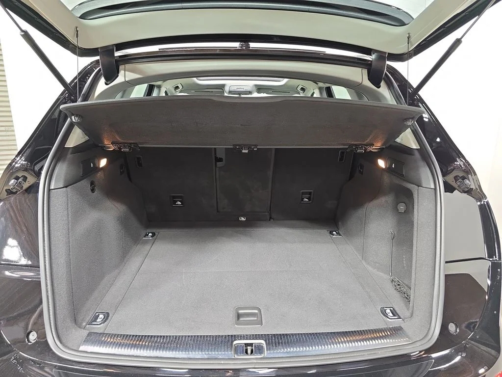 Used 2013  Audi 3.0T Premium Plus image 25