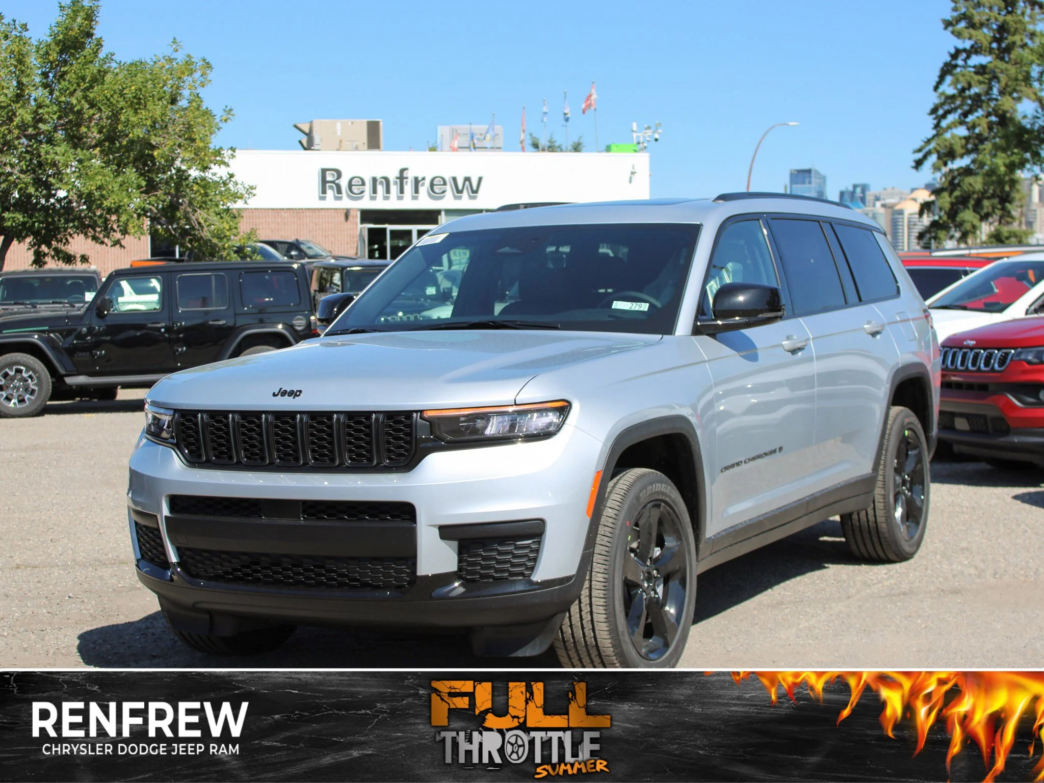 New 2025 Silver Jeep Altitude* 4x4, Sunroof, Heated Leather, Wireless Charging Pad image 1