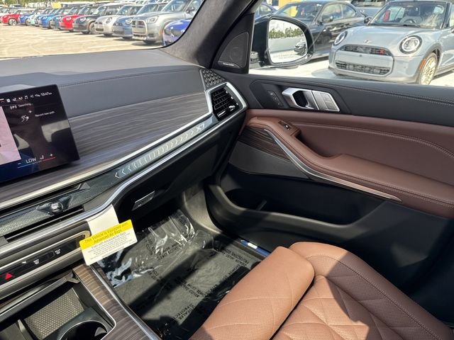 New 2027 Carbon Black Metallic BMW xDrive40i image 21