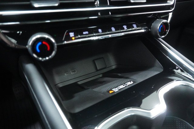 New 2026 Mosaic Black Metallic Chevrolet LT image 33