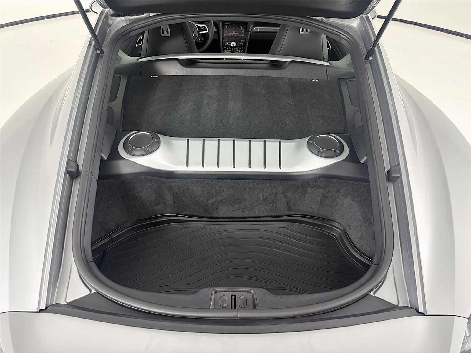 Used 2024 GT Silver Metallic Porsche Style Edition image 22