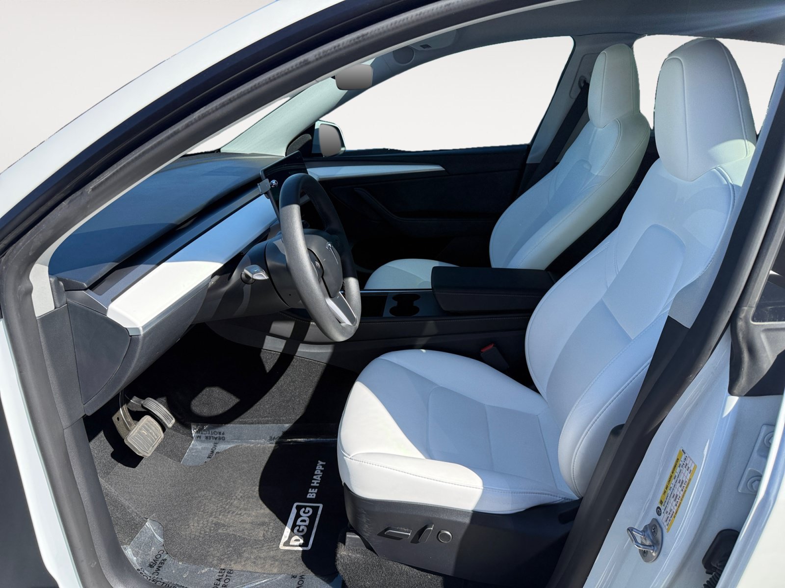 Used 2023 Pearl White Multi-Coat Tesla Long Range image 10