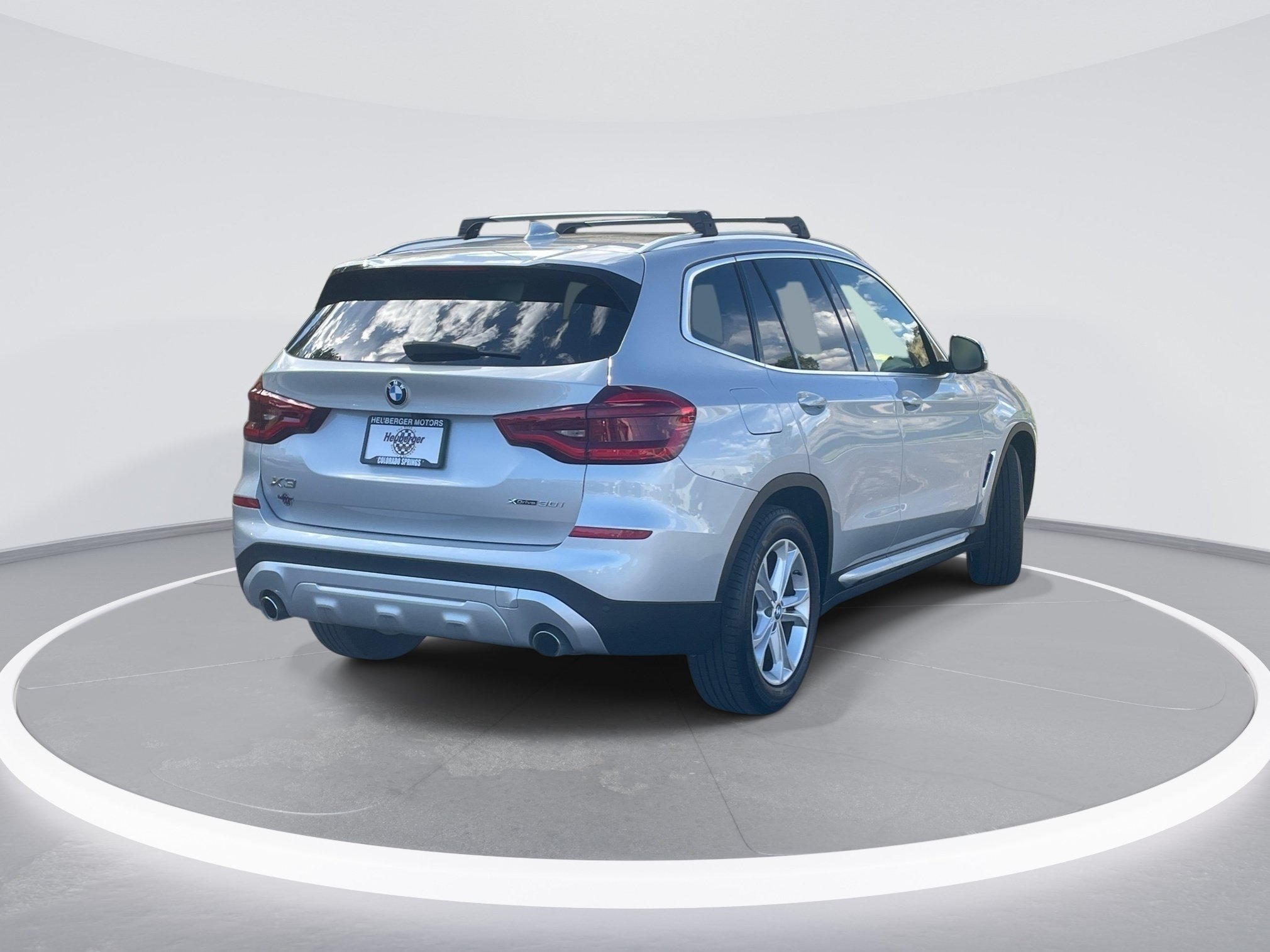 Used 2020 Glacier Silver Metallic BMW xDrive30i image 5