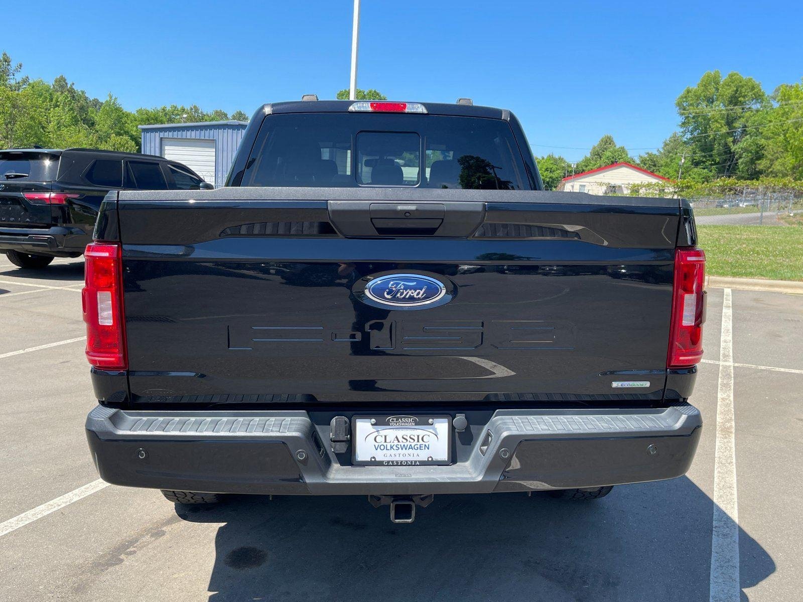 Used 2023 Agate Black Ford XLT image 4