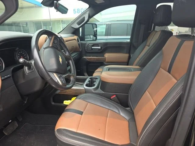Used 2021 Black Chevrolet High Country image 21