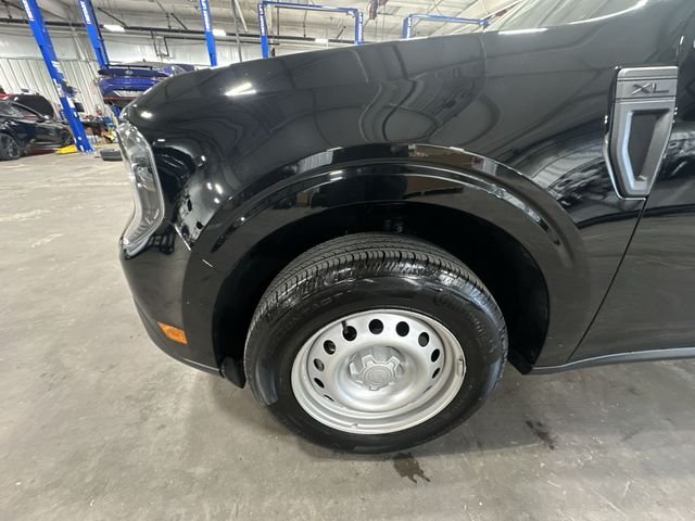 Used 2025 Black Ford XL image 23