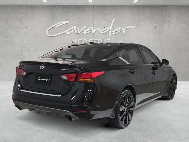 Used 2022 Black Nissan 2.5 SR image 16
