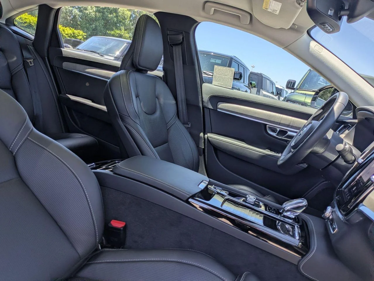 Certified Used 2023 Black Stone Volvo Ultimate image 23