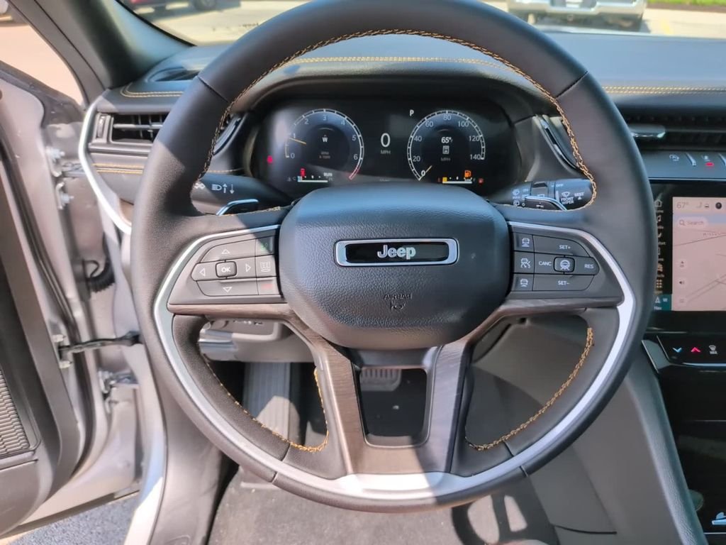 New 2026 Silver Zynith Jeep  image 17