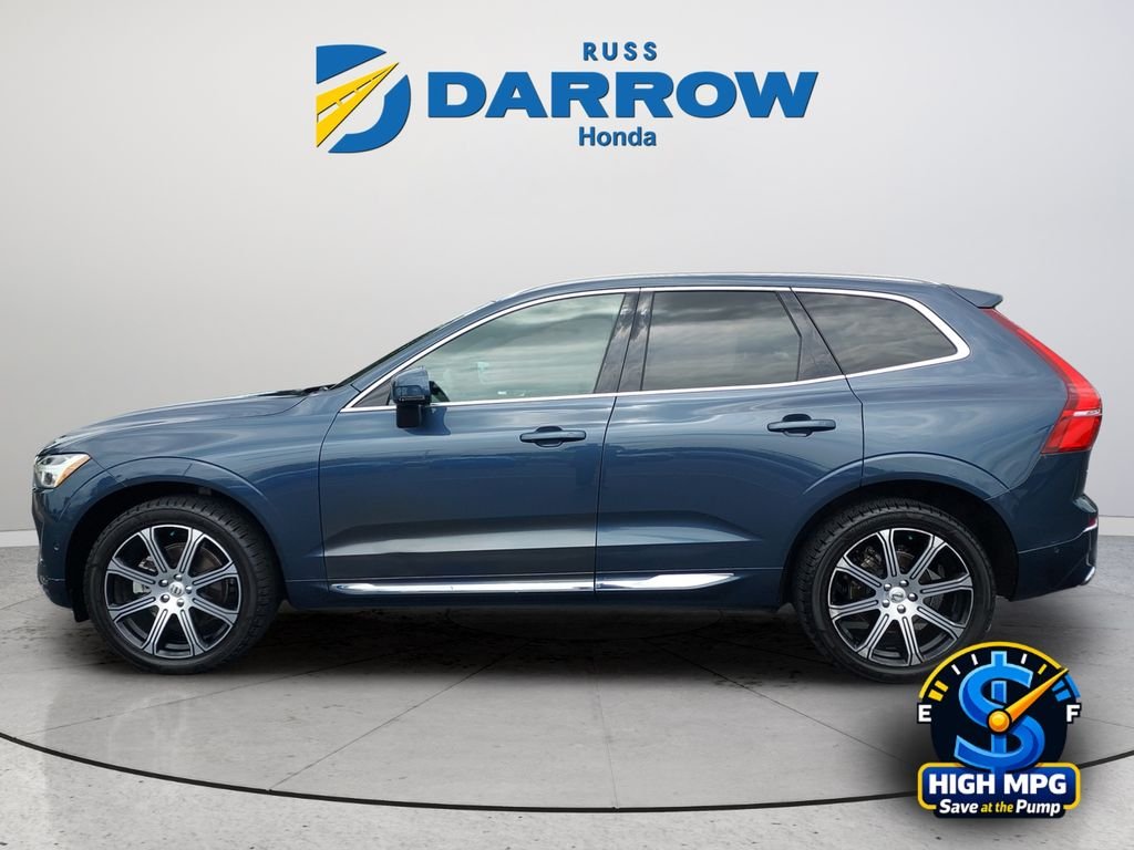Used 2021 Blue Volvo T5 Inscription image 2