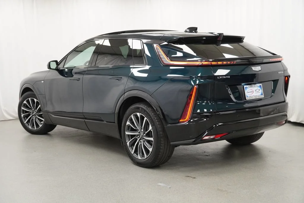 Used 2024 Emerald Lake Metallic Cadillac Sport 2 image 5