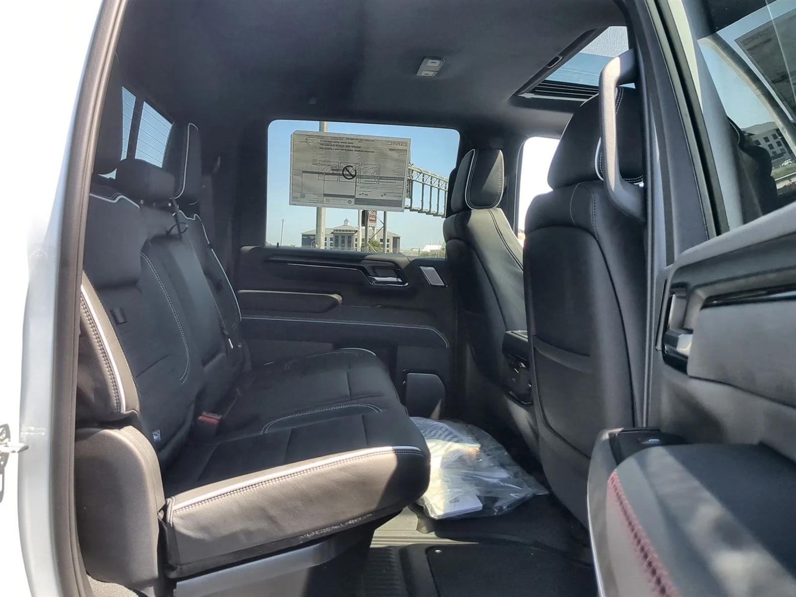 New 2026 Summit White GMC AT4X image 28