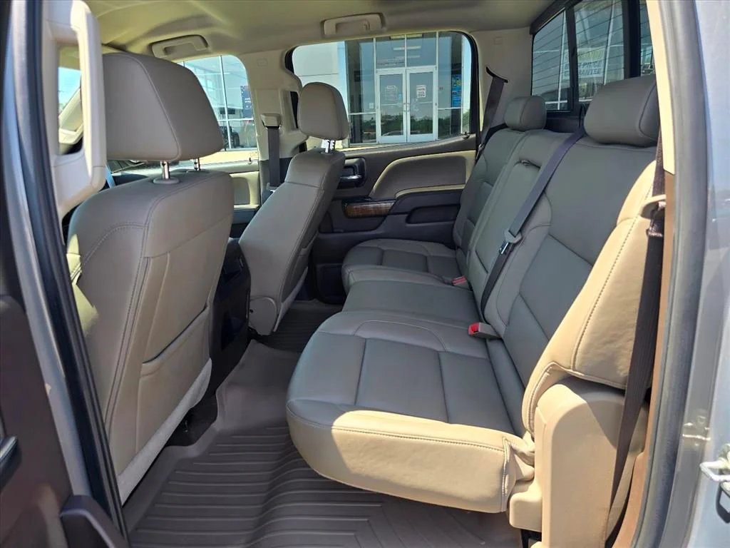 Used 2017 Gray GMC SLT image 12