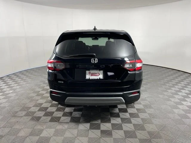 Used 2023  Honda EX-L image 6
