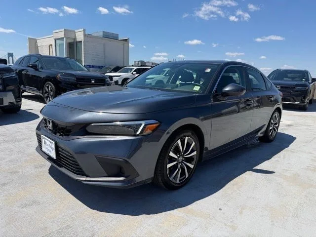 Used 2024 Gray Honda EX-L image 3