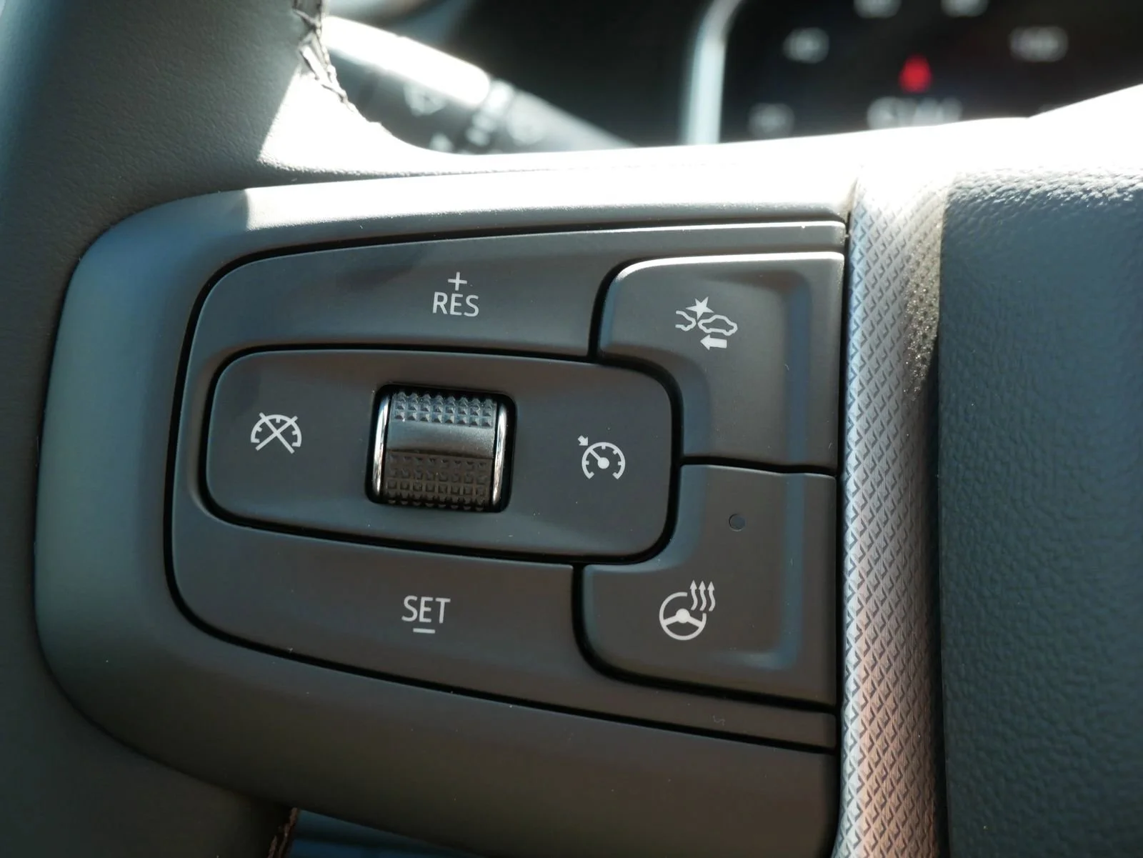 2026 GMC Sierra 3500HD Denali - Photo 15